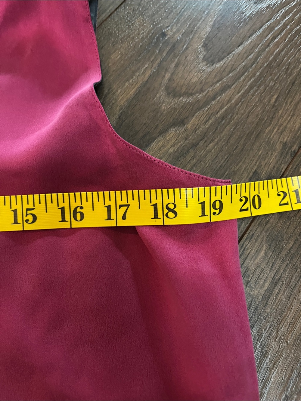 Reversible V-Neck Satin Camisole in pink and black - Picture 10 of 12
